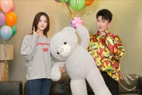 娱乐深度吃瓜,吃瓜群众背后的真相大起底