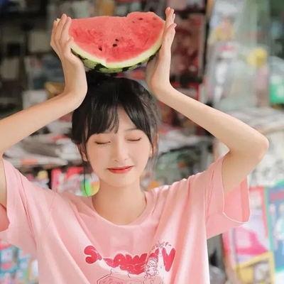 娱乐吃瓜头像女真人图片